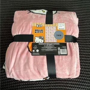 NEW Hello Kitty Pink Pumpkin TWIN Halloween Blanket
